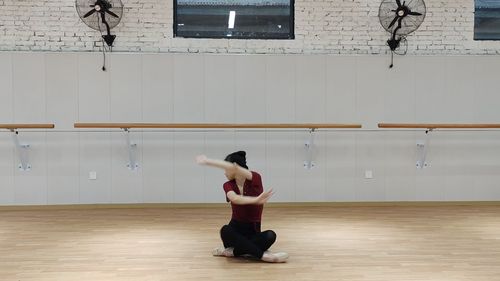 河南舞缘艺考 艺术舞蹈艺考生姜文曦韵律练习