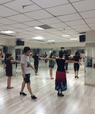 启乐舞蹈培训中心 专业国标舞艺考培训的理想之选